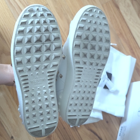 Valentino Rockstud Untitled Sneakers - Picture 12 of 13